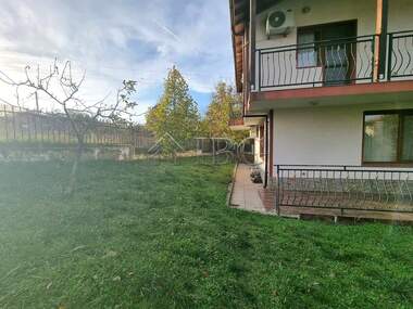 Vânzare - Casă în Aleksandrovo,  Burgas