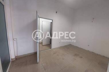 For rent - Store in Vazrajdane,  Burgas