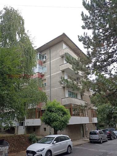 For sale - Apartment in Centеr,  Veliko Tarnovo