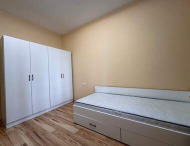 Miete - Wohnung in Horizont,  Burgas