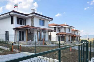 For sale - House in Gurmazovo,  Sofia Oblast