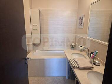 Vânzare - Apartament în Topola,  Dobrice