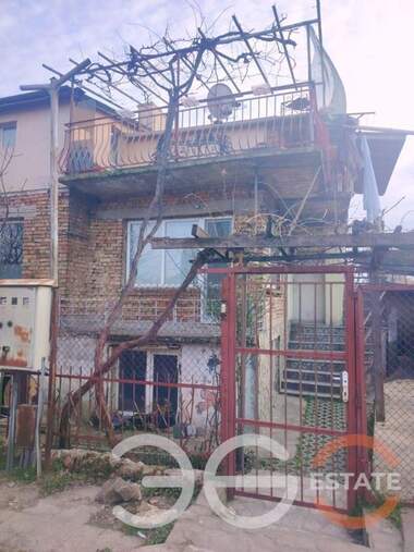 Продажба - Къща в Автогара,  Варна