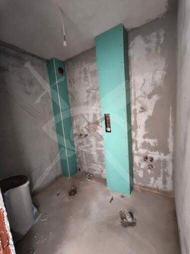For sale - Apartment in Iujen,  Plovdiv
