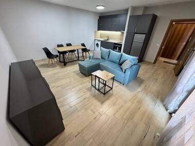Miete - Wohnung in Bratia Miladinowi,  Burgas