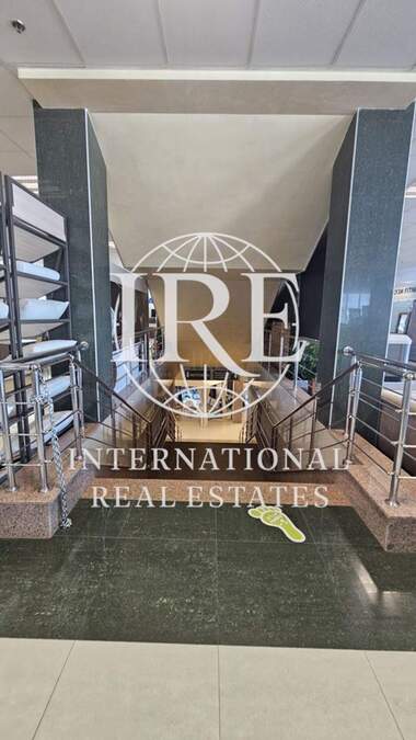 For rent - Store in Metro,  Varna