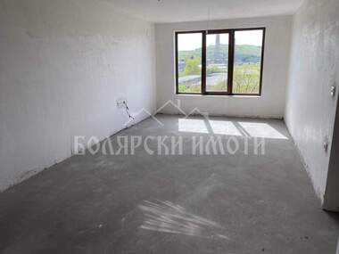 Продажа - Квартира в Бузлуџа,  Велико Търново