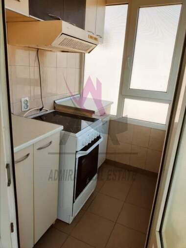 For rent - Apartment in Zimno kino Trakia,  Varna