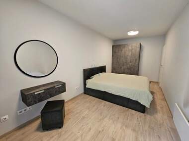 Verkauf - Wohnung in Center,  Sovia