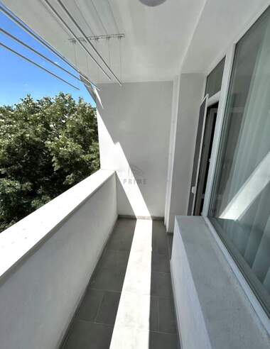 Miete - Wohnung in Wazrajdane,  Burgas