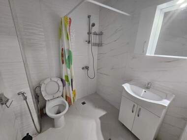 Miete - Wohnung in Mladejki halm,  Plowdiw