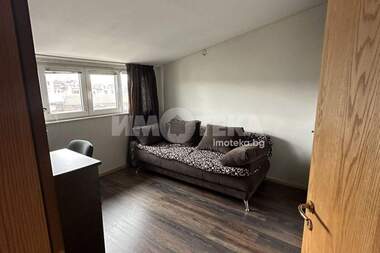 Продажба - Апартамент в Операта,  Варна