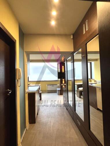 For rent - Apartment in Sportna zala,  Varna
