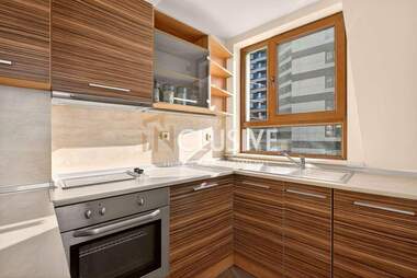 Продажба - Апартамент в Бриз,  Варна