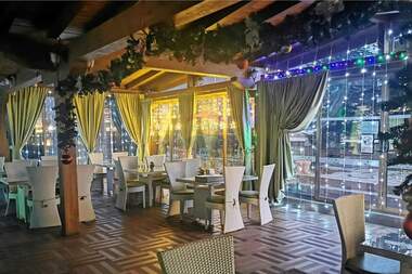 For sale - Hotel in Razlog,  Blagoevgrad