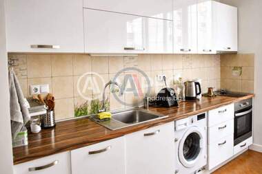 Verkauf - Wohnung in Center,  Sovia
