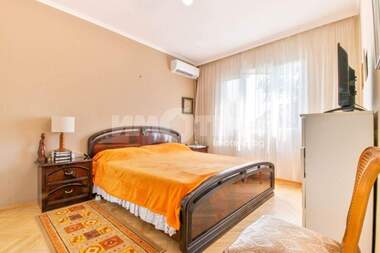 Продажа - Квартира в Христо Смирненски,  Пловдив