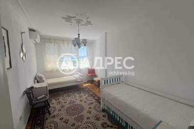Ενοίκιο - Διαμέρισμα σε Спортна зала,  Варна