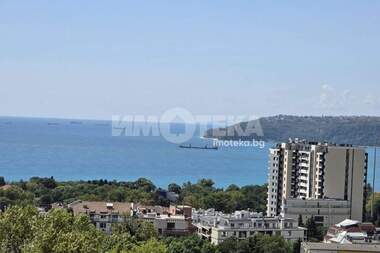 Ενοίκιο - Διαμέρισμα σε Бриз,  Варна