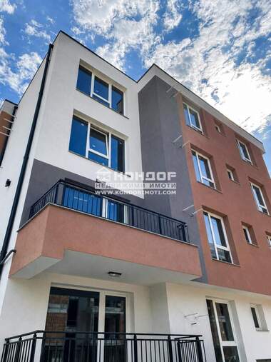 Vânzare - Apartament în Hristo Smirnenski,  Plovdiv