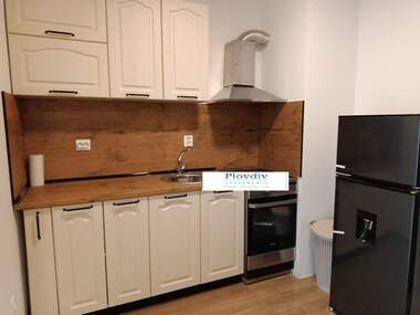 Miete - Wohnung in Mladejki halm,  Plowdiw