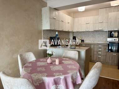 Продажба - Апартамент в Приселци,  Варна