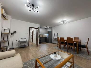 Vânzare - Apartament în Văzrajdane,  Burgas
