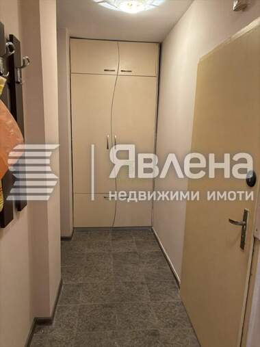 For sale - Apartment in Vazrajdane,  Burgas