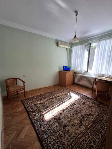 Аренда - Квартира в Център,  София