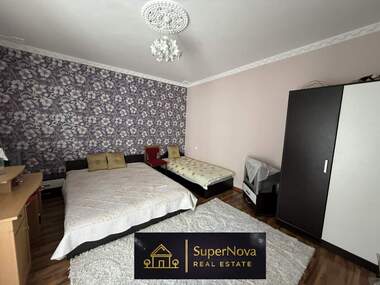 For sale - Floor of a house in Kamenni,  Haskovo