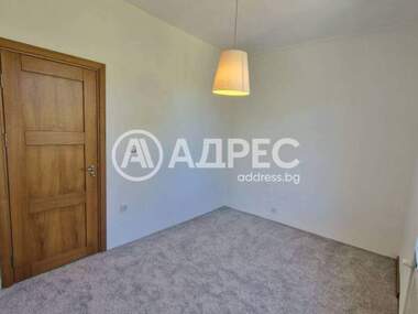 Kira - Apartman olarak Oborishte,  Sofia