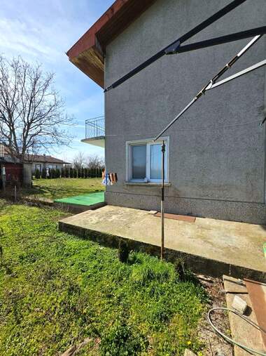 Verkauf - Etage von Haus in Lowez,  Targowishte