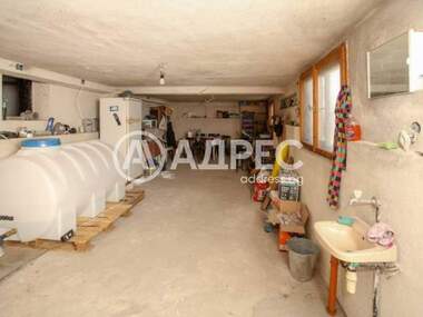 For sale - House in Aldomirovci,  Sofia Oblast