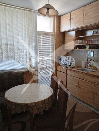 Продажба - Апартамент в Карлово,  Пловдив