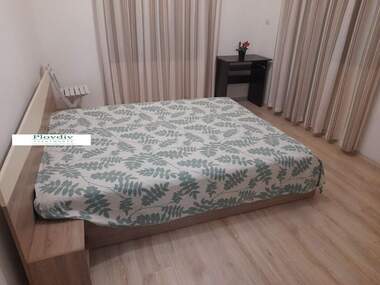 Miete - Wohnung in Mladejki halm,  Plowdiw