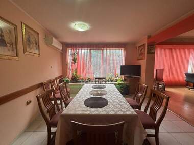 Miete - Wohnung in Awtogara,  Warna