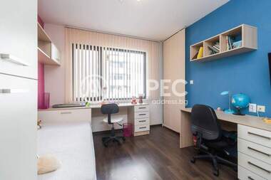 Închiriere - Apartament în Troșevo,  Varna