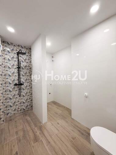 For sale - Apartment in Liatno kino Trakia,  Varna