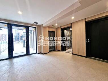 Vânzare - Apartament în Trakia,  Plovdiv