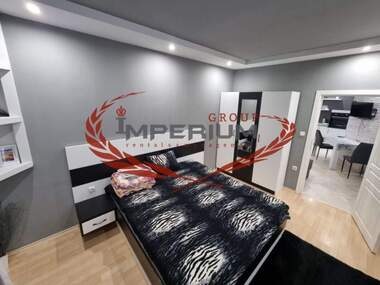 Închiriere - Apartament în Center,  Varna