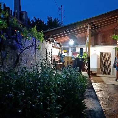 For sale - House in Sredno Gradishte,  Stara Zagora