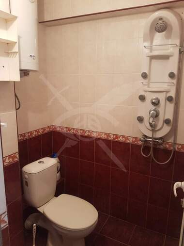 Închiriere - Apartament în Levski,  Varna