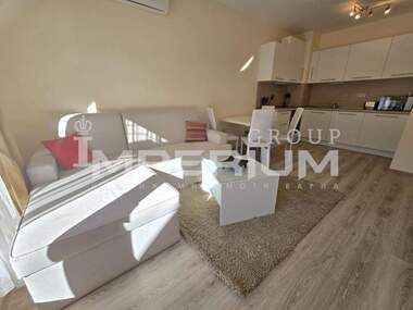 Vânzare - Apartament în Asparuhovo,  Varna