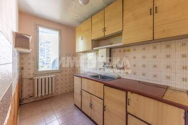 For sale - Apartment in Aksakovo,  Varna