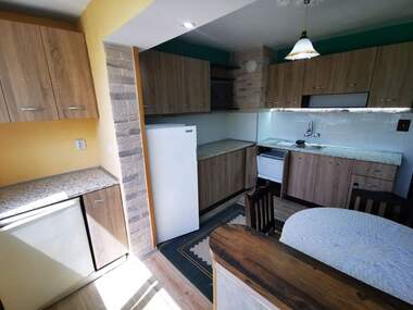 Închiriere - Apartament în Izgrev,  Burgas