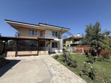 Продажба - Къща в Коматево,  Пловдив
