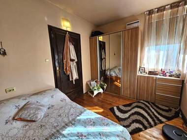 Verkauf - Wohnung in Center,  Sovia