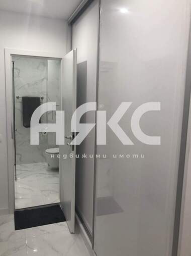 Продажба - Апартамент в Младост-2,  София