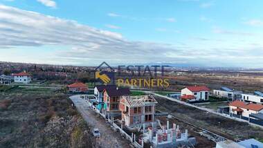 For sale - House in Brestnik,  Plovdiv