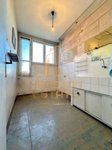 Vânzare - Apartament în Center,  Varna